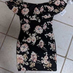 Windsor black floral ruffle bodycon dress. M. NWT